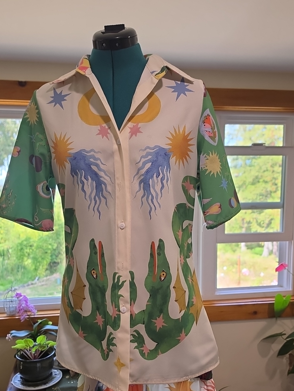 Smooth Multi-Print Short Sleeve Reptile & Celestial Shirt With Matching Pant